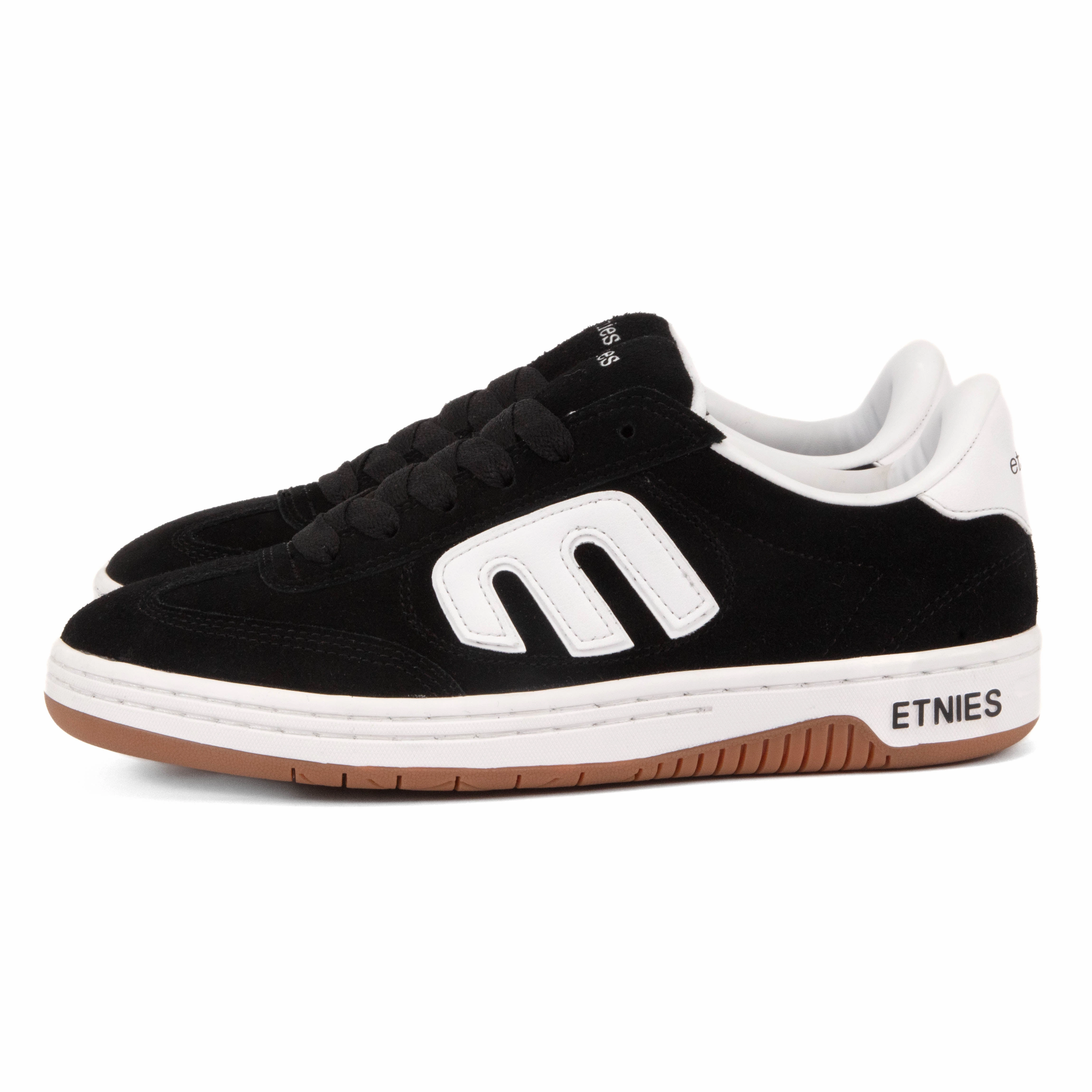 Etnies - Lo Cut (Black/White/Gum) suitable for youth running in the wind shoes