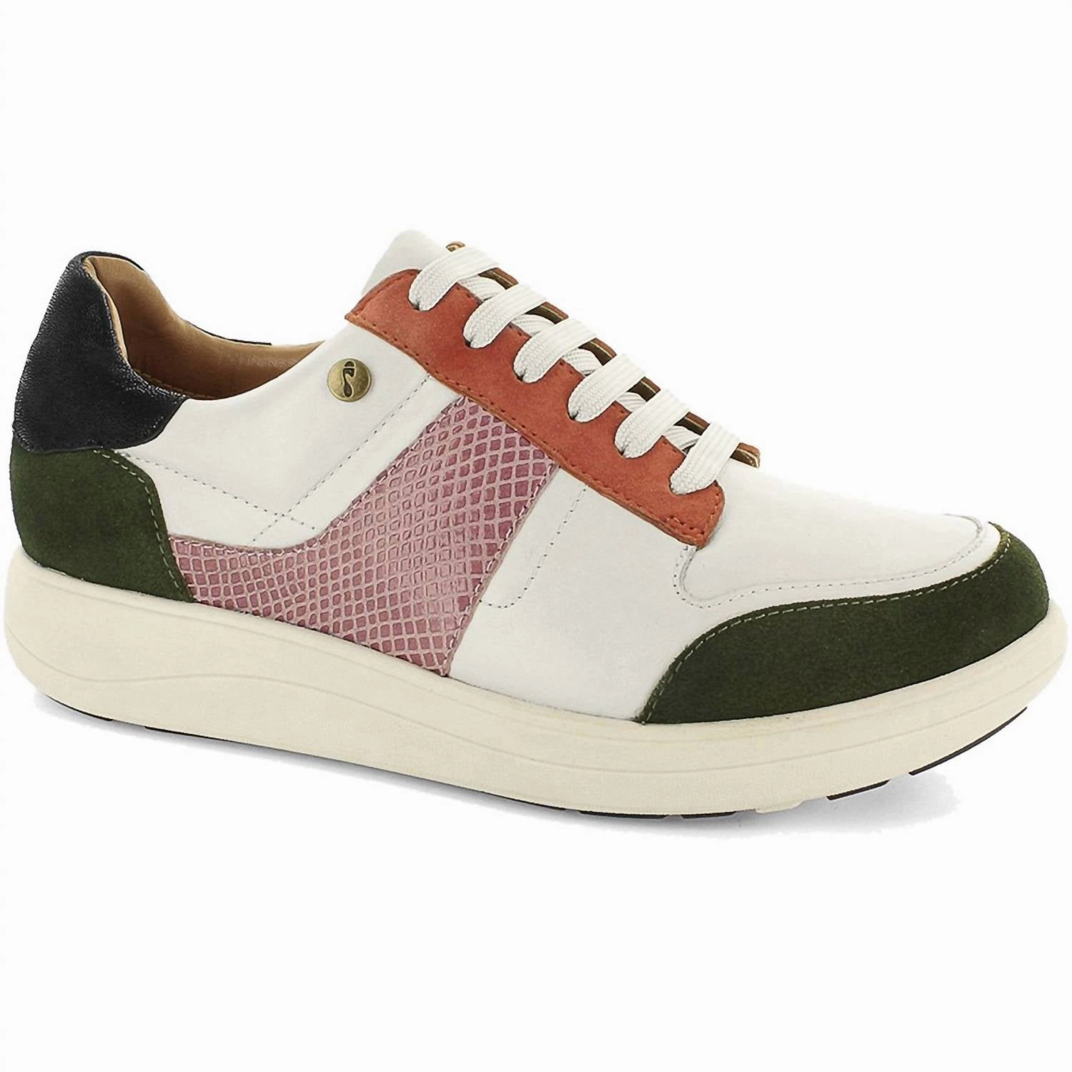 Women's Stellar Sneakers - Wide In Candy Essential Look Running Style