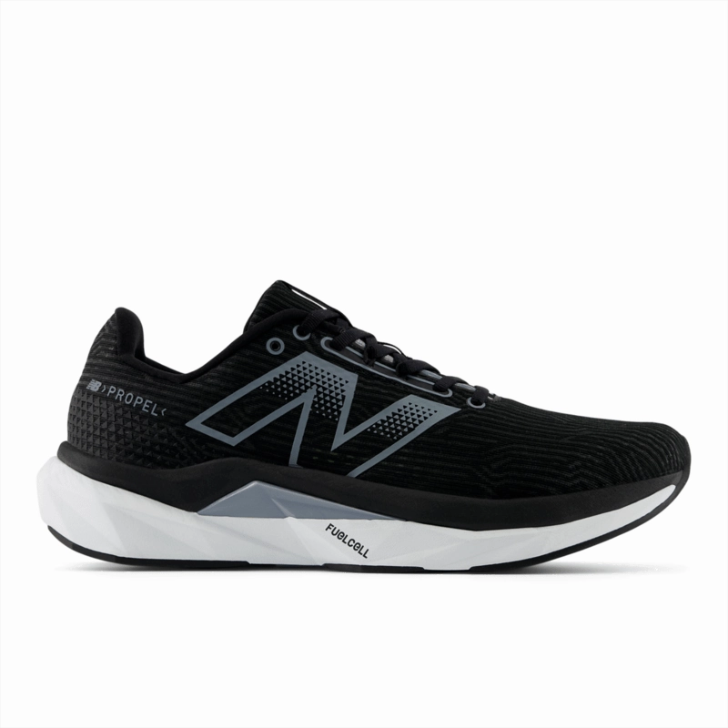 running endurance training New Balance Men's FuelCell Propel V5 Running Shoe - MFCPRLB5