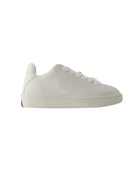 Secure look Training Ease Lf Box Sneakers - Burberry - Leather - White