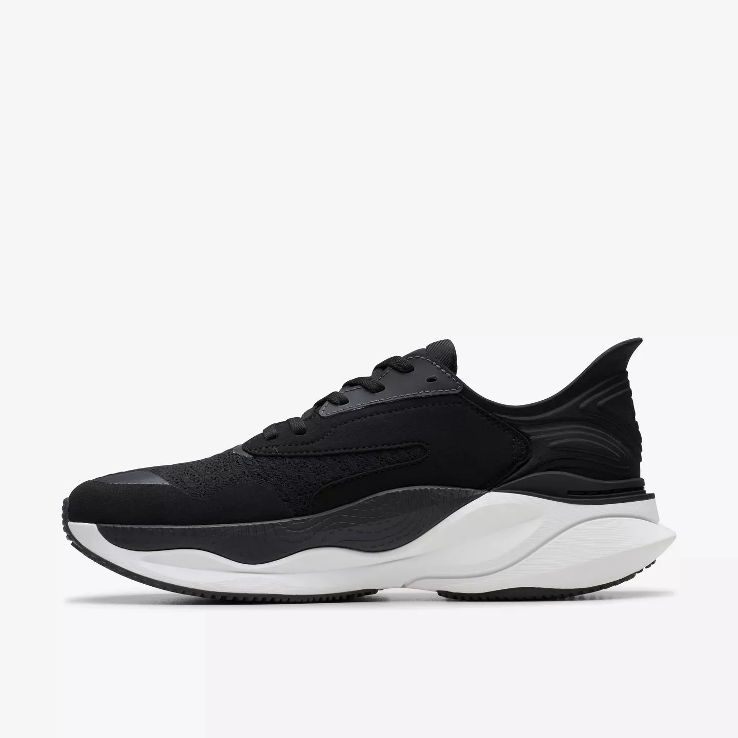 Clarks Men's Pace Sneaker in Black/White City Chic