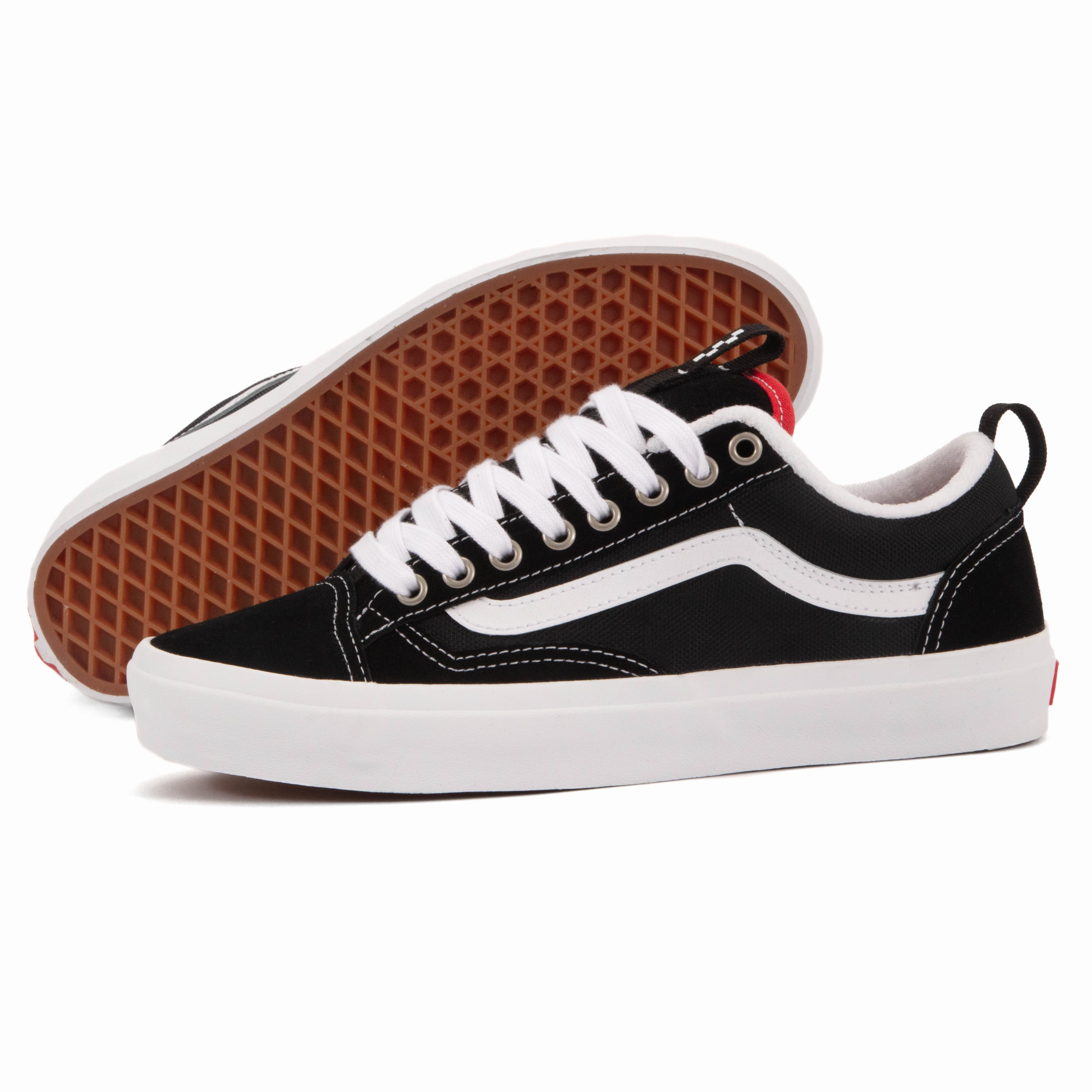 Vans - Old Skool 36  (Black/White) Non Restrictive Toebox Moisture Wicking Insole