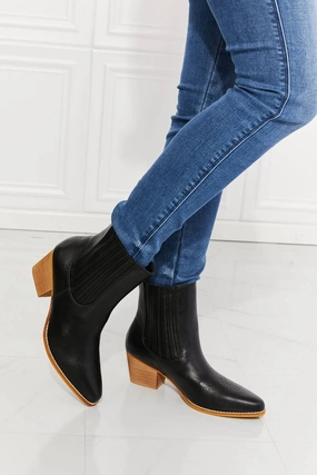 Utility Design Reliable Footwear Love the Journey -  Stacked Heel Chelsea Boot in Black