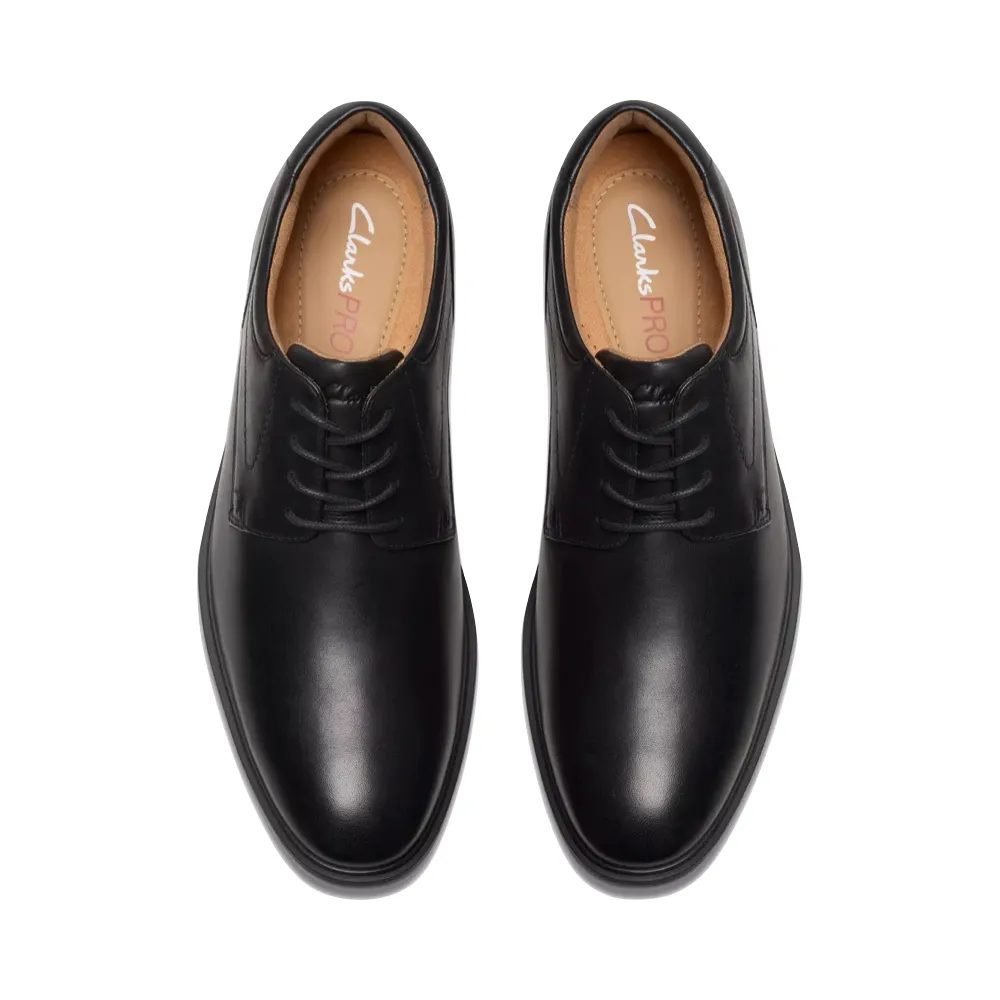 Fast Wear Anti Skid Clarks Men's Eldredge Plain Leather Slip Resistant Lace Shoe in Black