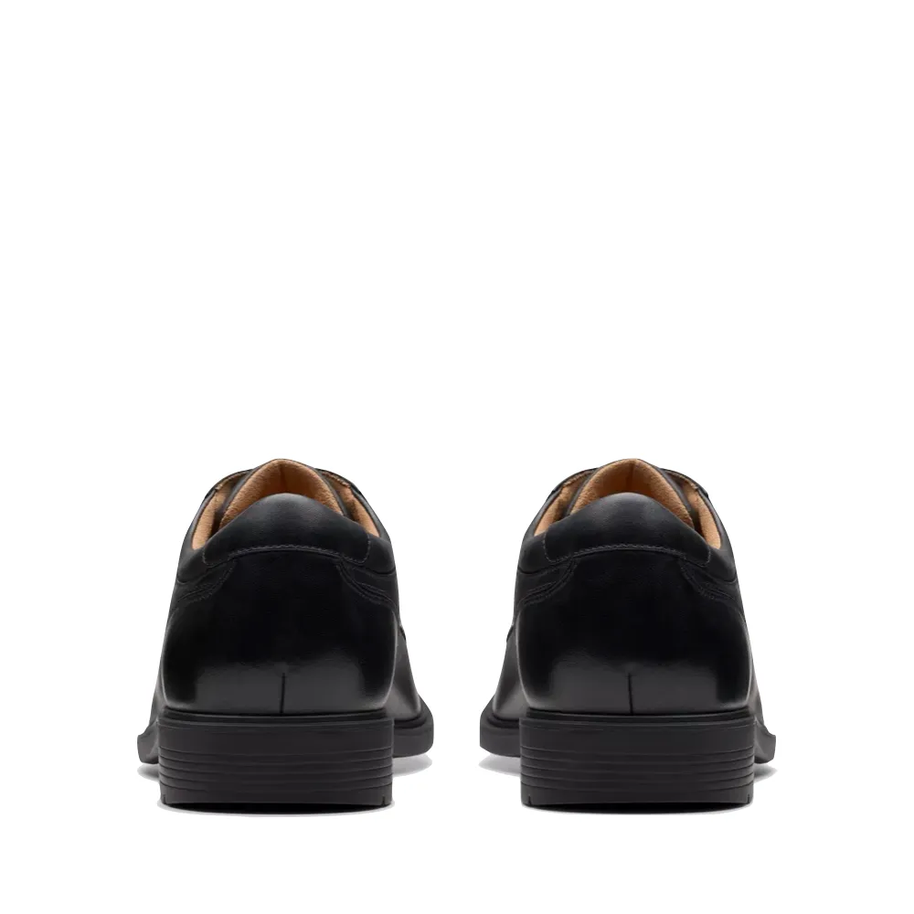 Anti scratch Clarks Men's Eldredge Plain Leather Slip Resistant Lace Shoe in Black