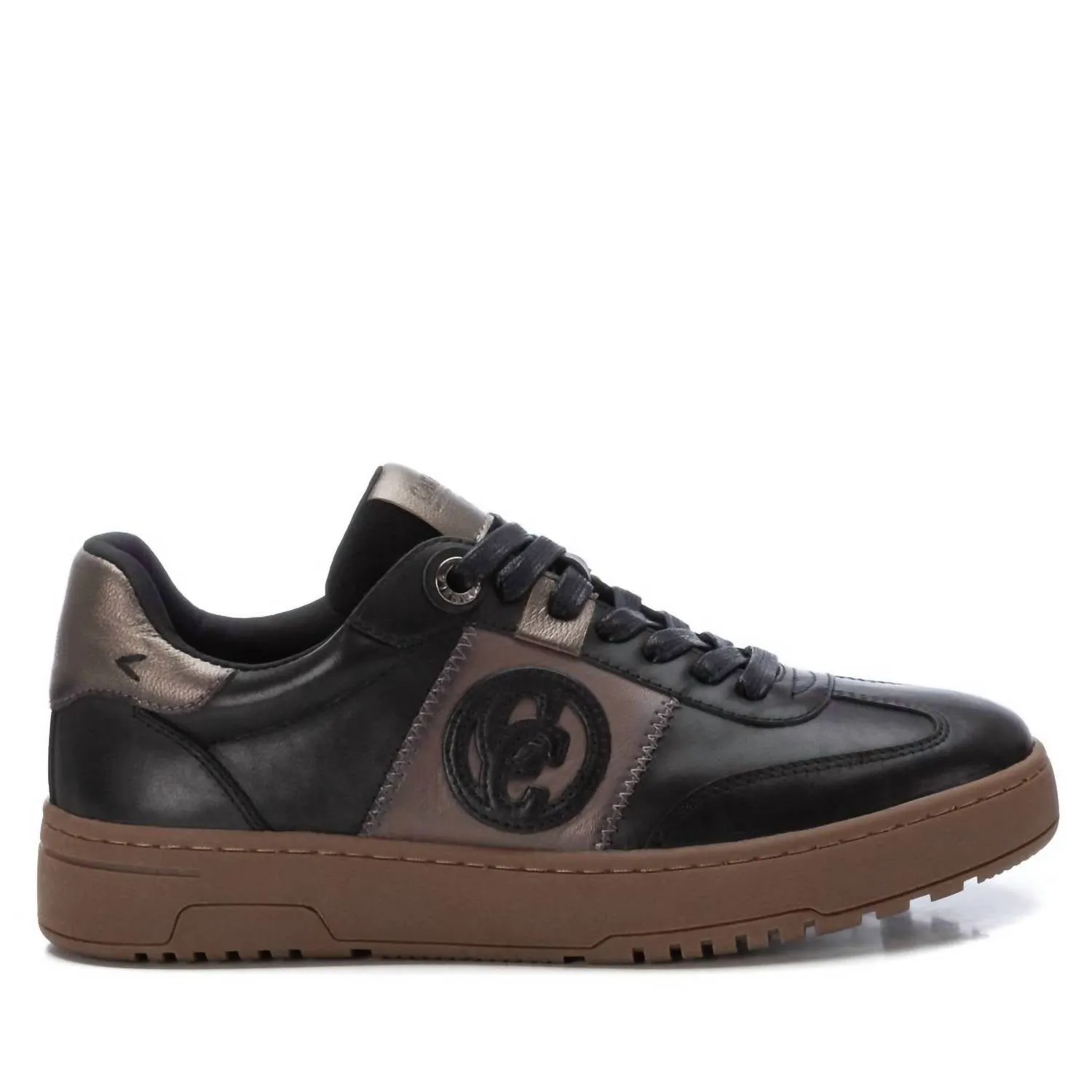 Women's Leather Trainer Sneakers In Black Runner's Choice