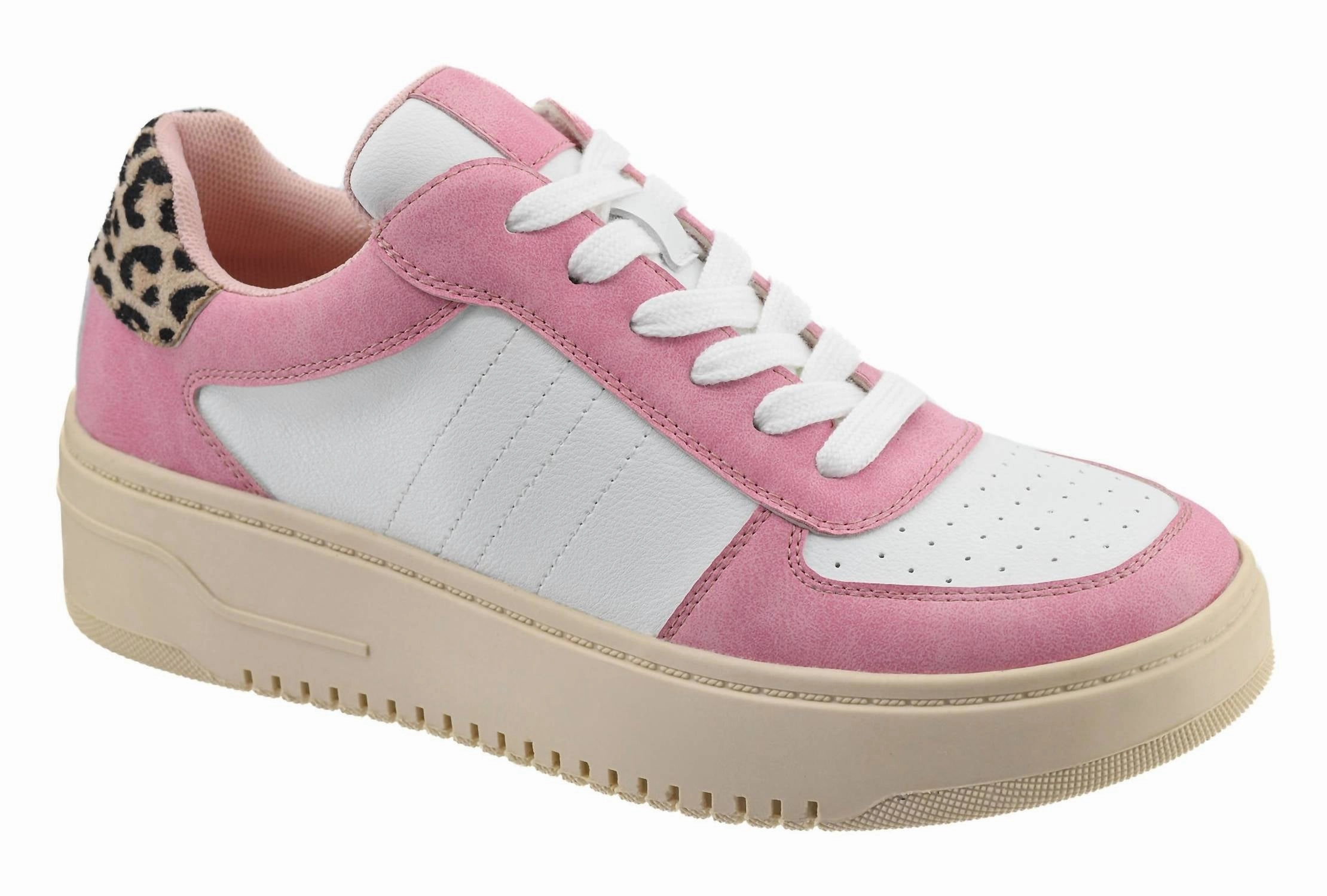 Secure Grip Active Motion Women's Pregame Sneaker In Pink