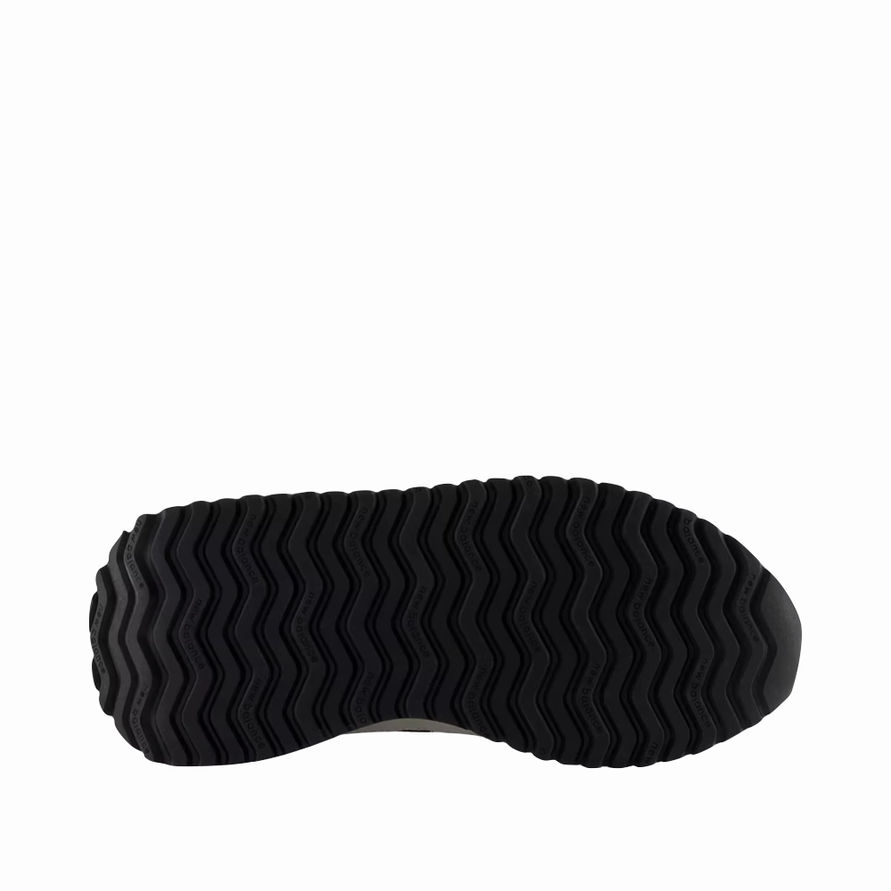 Countryside Walk Pasture Hike New Balance Women's 237 Sneaker in Sea Salt with Black