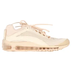 Impact Dispersing Geometries Nike Air Max Deluxe Guava Ice Sneakers in Beige Synthetic