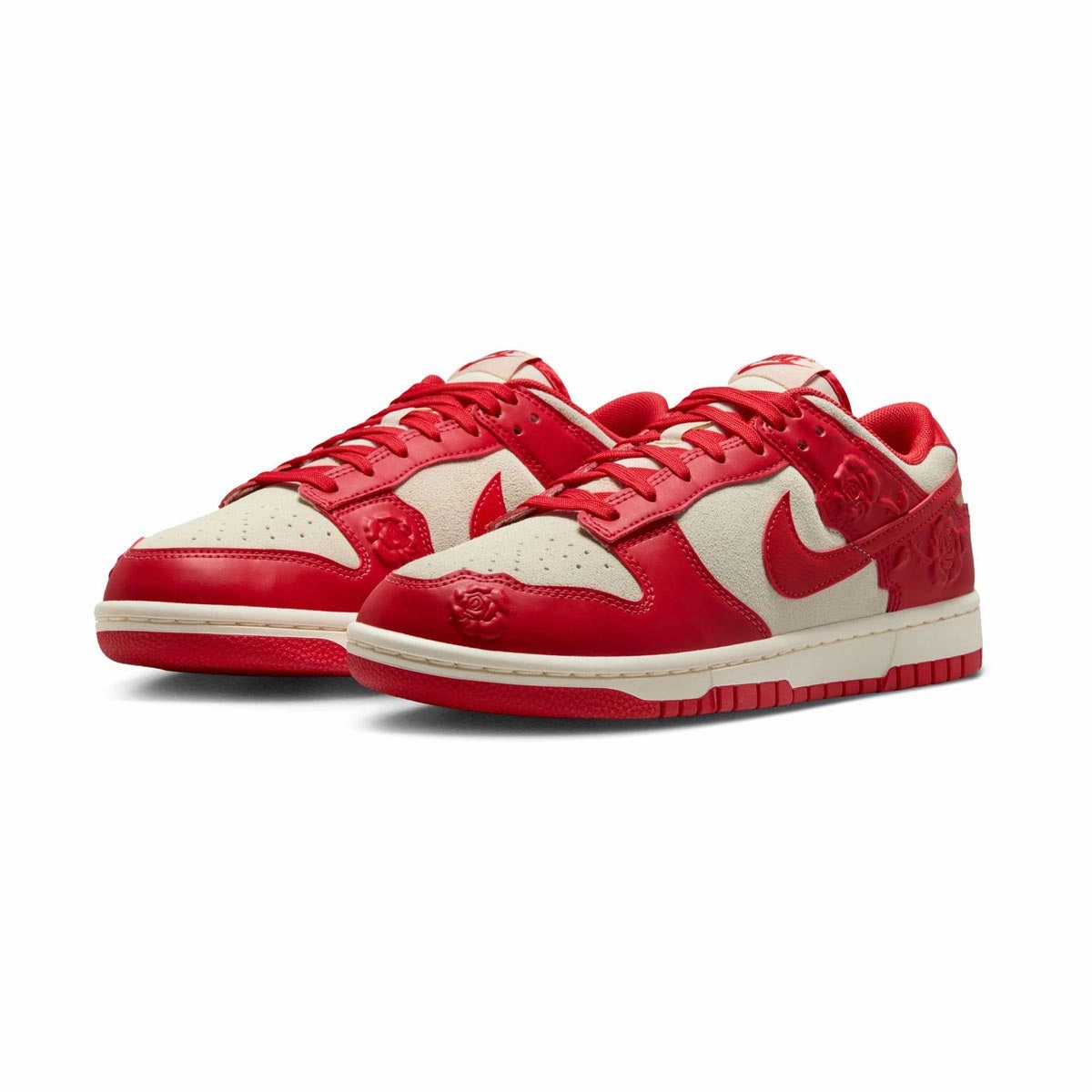 Nike Dunk Low 'Red Roses' Women's Shoes Hyper Responsive