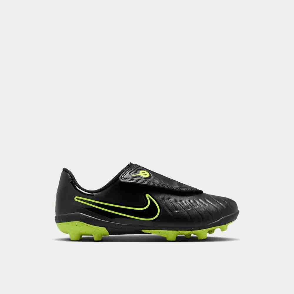 Dynamic Motion Aerodynamic Nike Kids' Tiempo Legend 10 Club Soccer Cleats