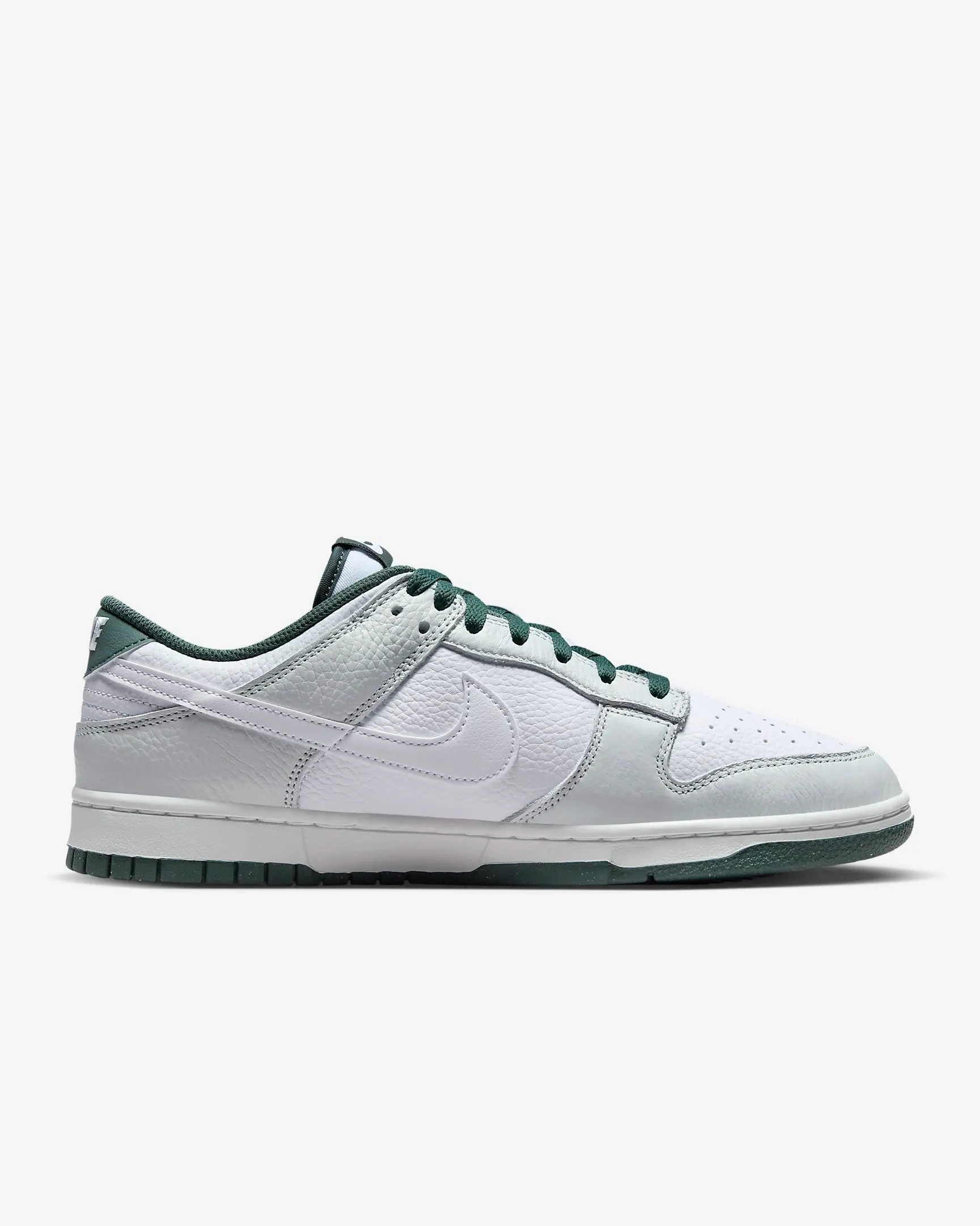 youth athletic shoes Nike Men's Dunk Low Retro SE Shoes - Photon Dust / Vintage Green / Summit White / White