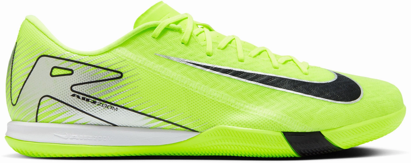 Nike Mercurial Vapor 16 Academy IC Low Top Soccer Shoes Running Action Foot Pressure