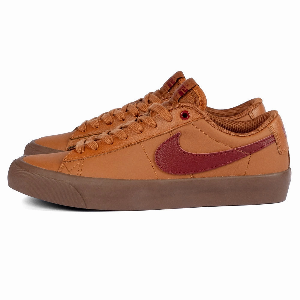 Nike SB - Blazer Low Pro GT (Lt British Tan/Dark Team Red) Impact Absorption System Bold Design