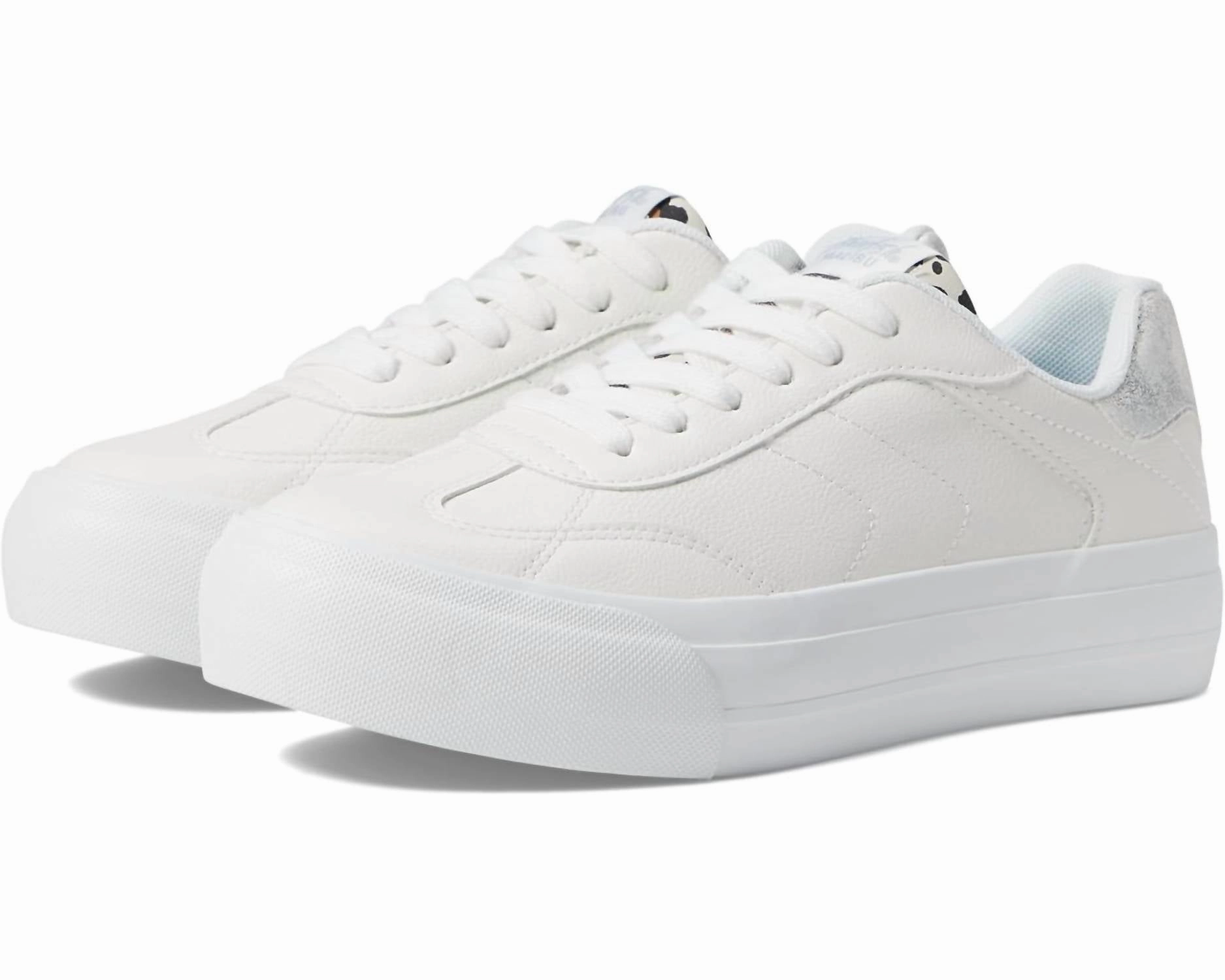 Women's Smash Sneaker In White Ella/reese/off White Panthera Padded Feel Structured Design