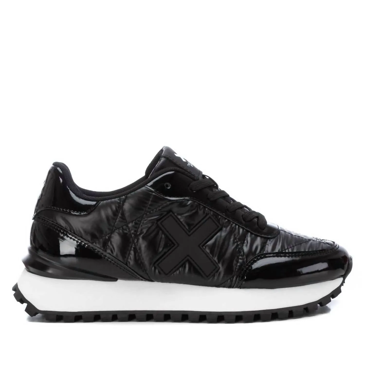 Work Day Hyper Durable Outsole Women's Casual Sneakers In Black