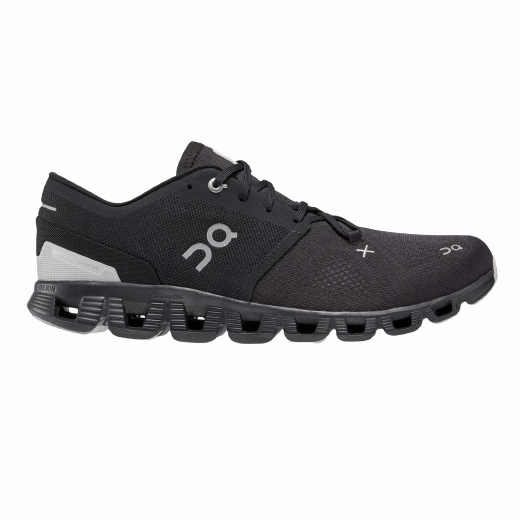 running in a drawbridge area shoes On Running Men's Cloud X 3 Shoes - Black