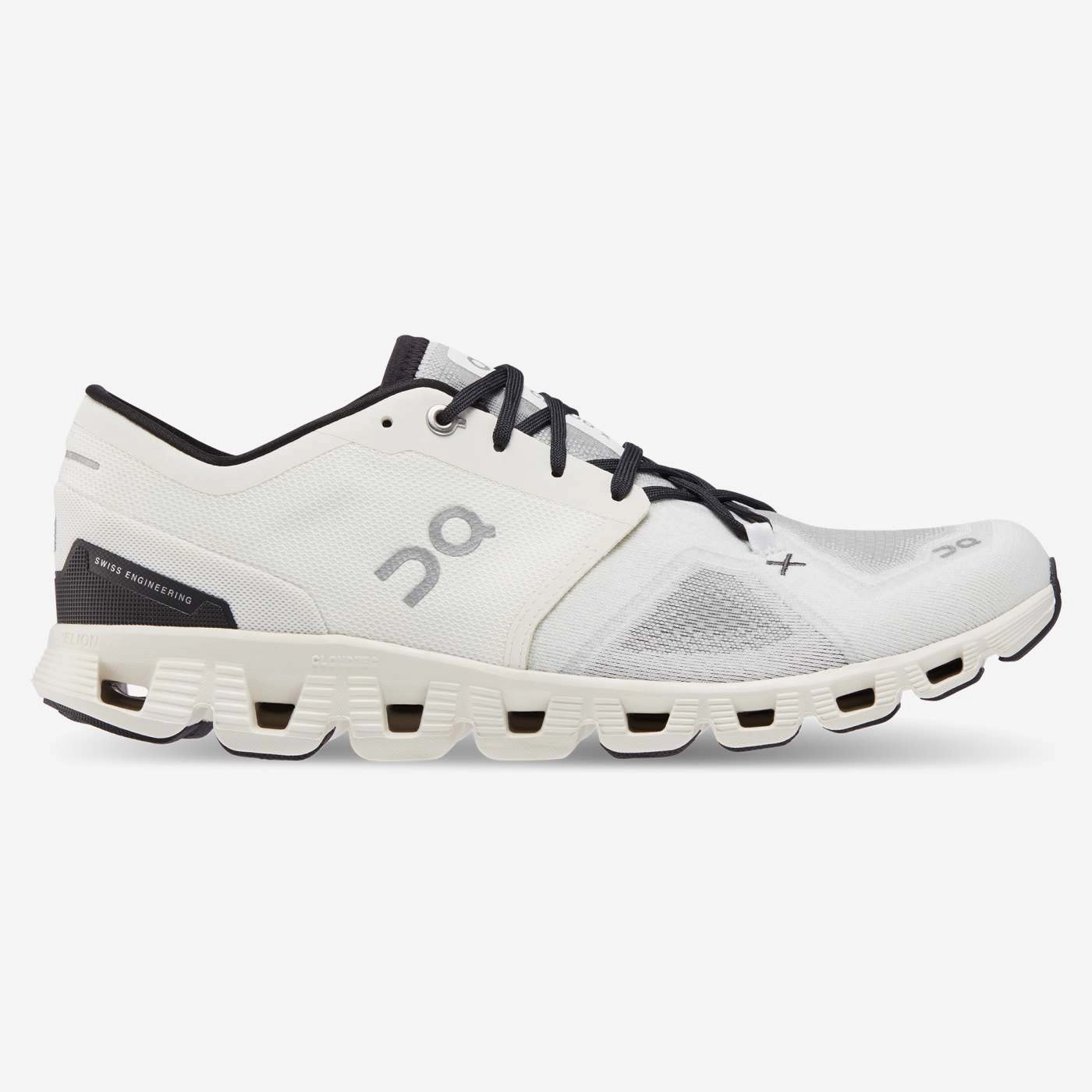 On Running Men's Cloud X 3 Shoes - Ivory / Black adapt to different paces running in a frozen waterfall area shoes