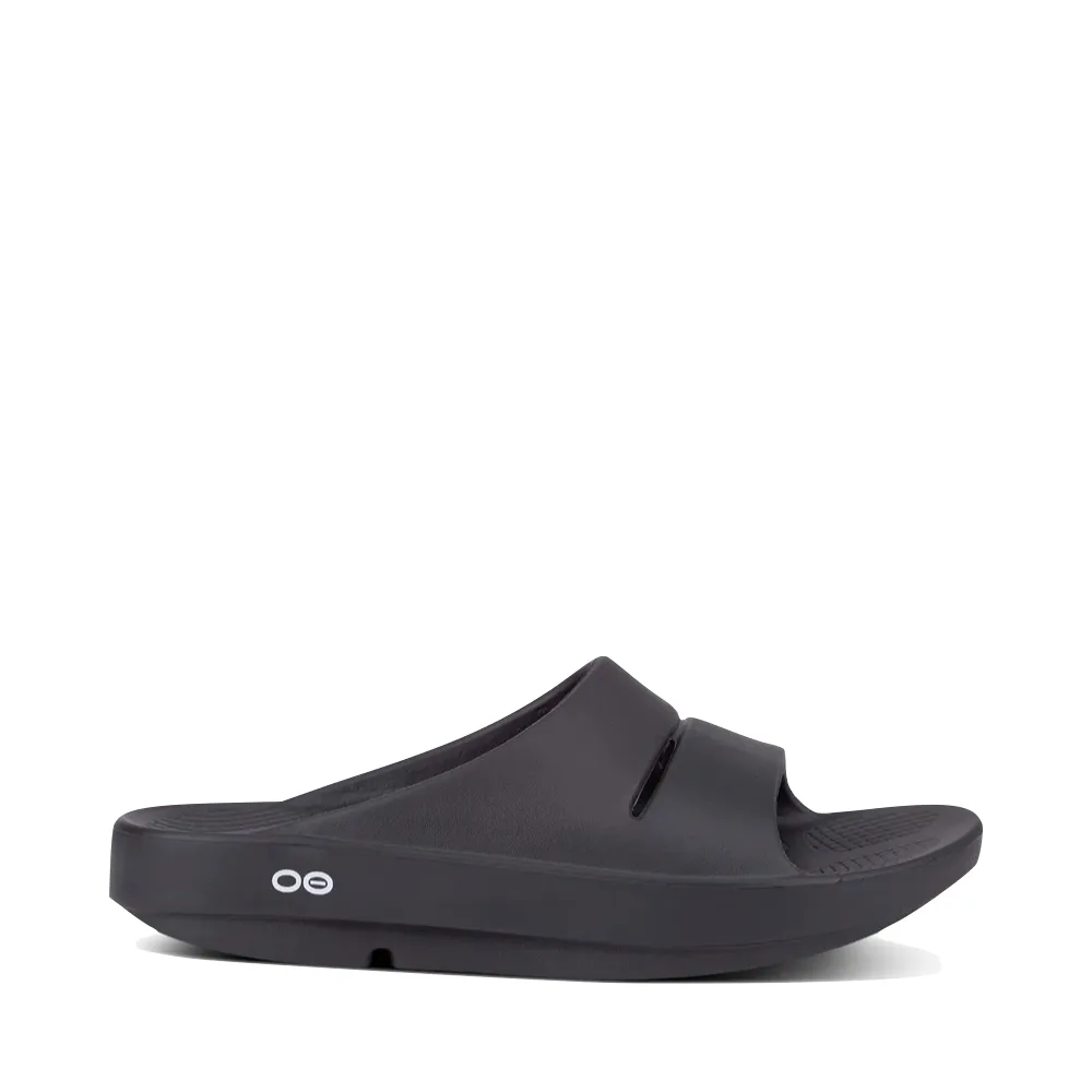 OOfos OOahh Slide Sandal in Black Anti Abrasion Smart Footwear