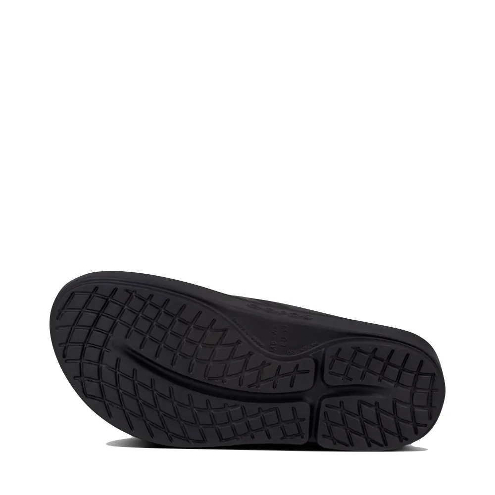 OOfos OOriginal Thong Sandal in Black Sunny Walk