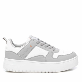 Women's Trainer Sneakers In Ice Comfortable Design