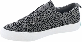 Playwire Sneakers In Grey Pixie Cat Ergonomic Shape Eco Support