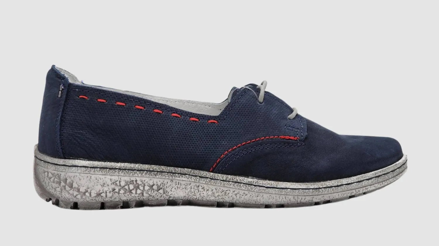 Women's Lightweight Leather Low-Top Shoes In Navy Street Chic