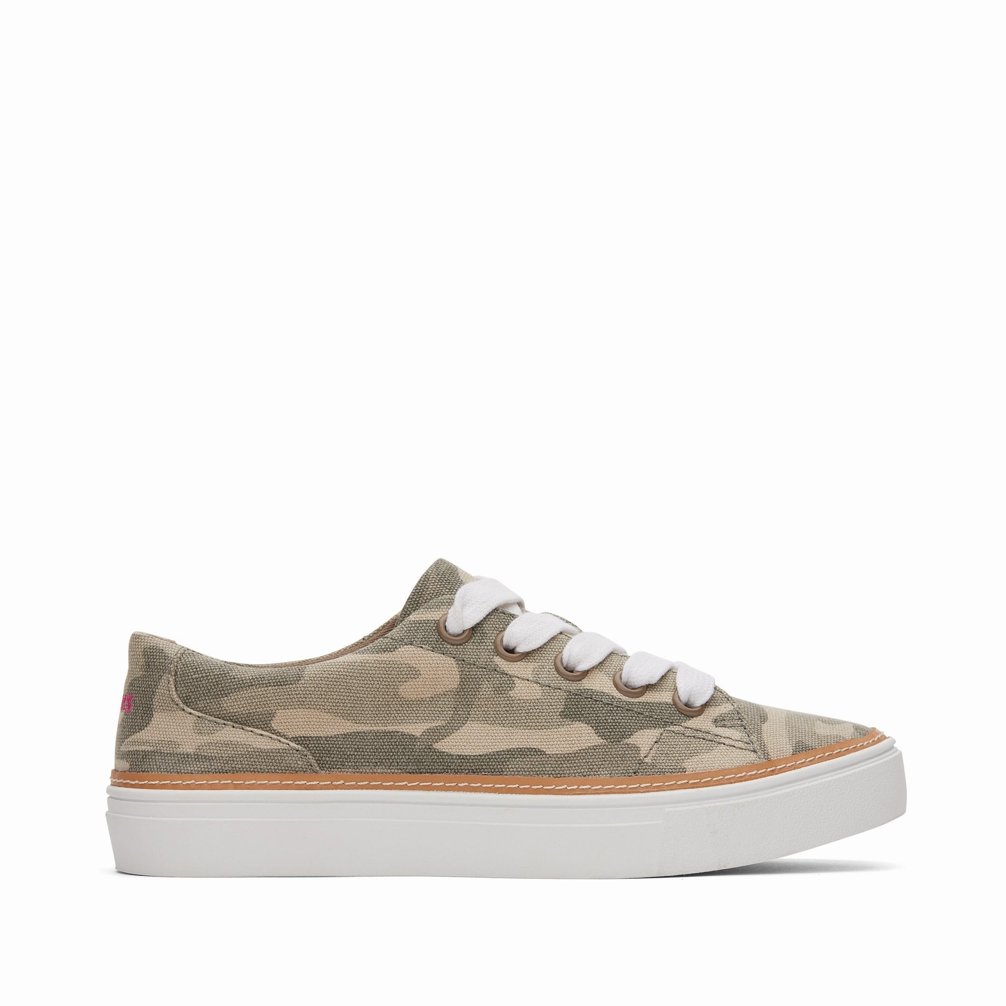 Alex Sneaker Stitchless Design Ventilation Perforations
