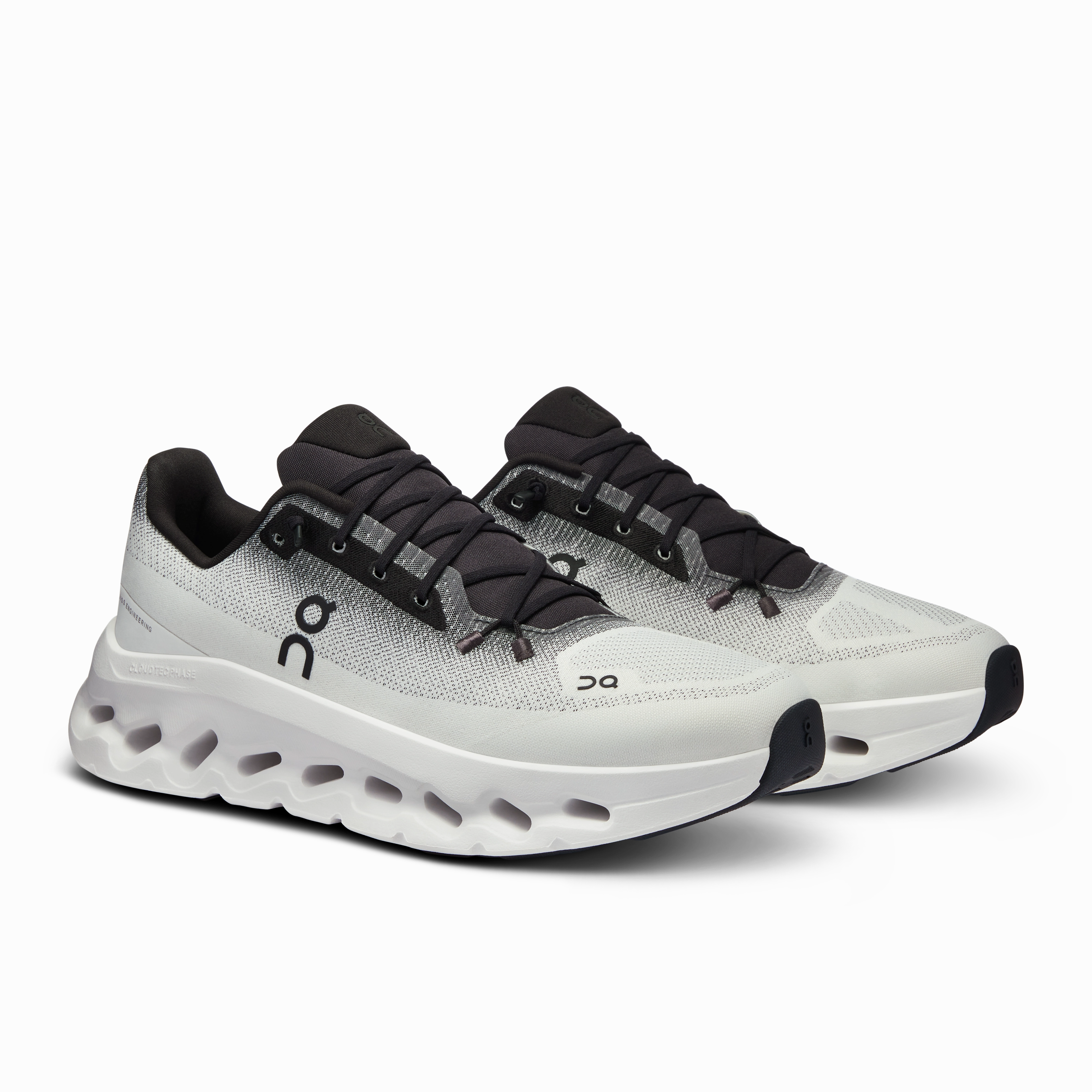On Running Men's Cloudtilt Shoes - Black / Ivory Fashion - forward