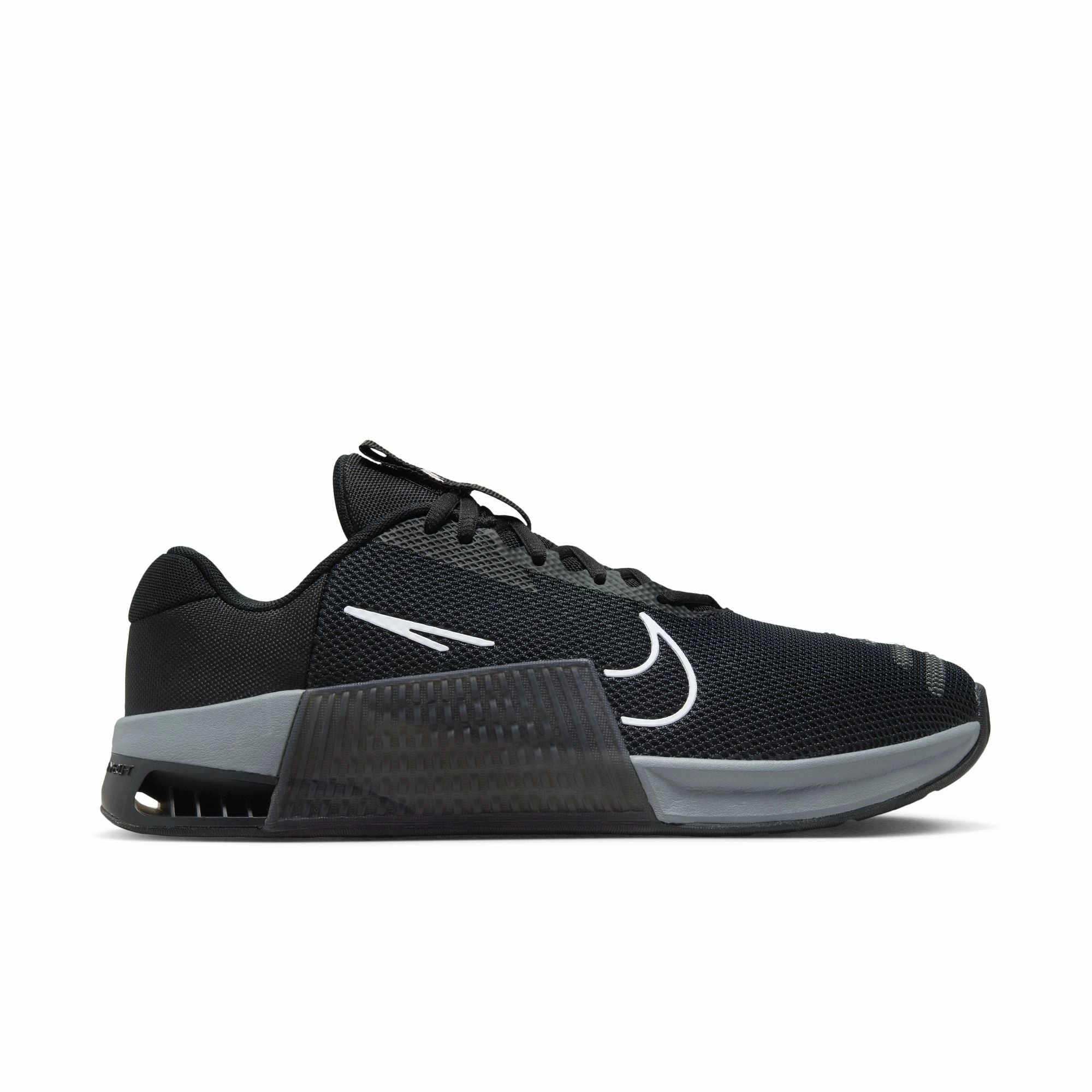 Men's Nike Metcon 9 Reinforced eyelets prevent lace pressure points