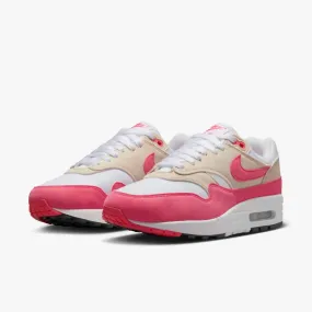 Fit Everyday Reinforced sidewalls Women's Air Max 1 Sneaker In White/light Orewood Brown/black/aster Pink