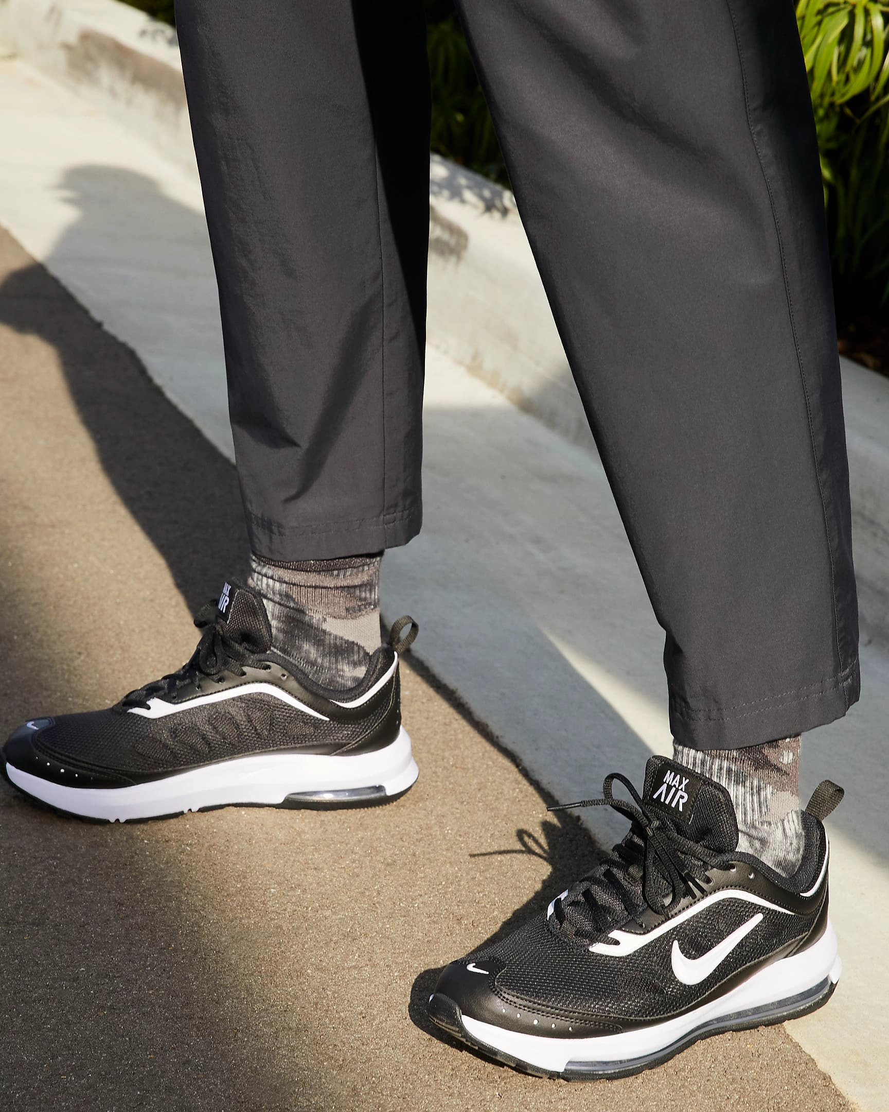 Nike Men's Air Max AP Shoes - Black / Bright Crimson / White youth sports shoes