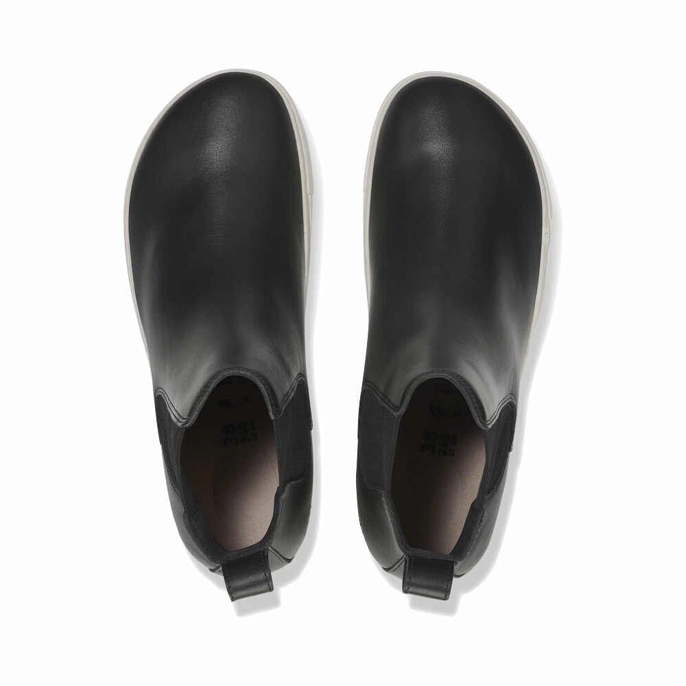 Urban Moodwear Root Hike Birkenstock Women's Bend Chelsea Pull On Leather Boot in Black