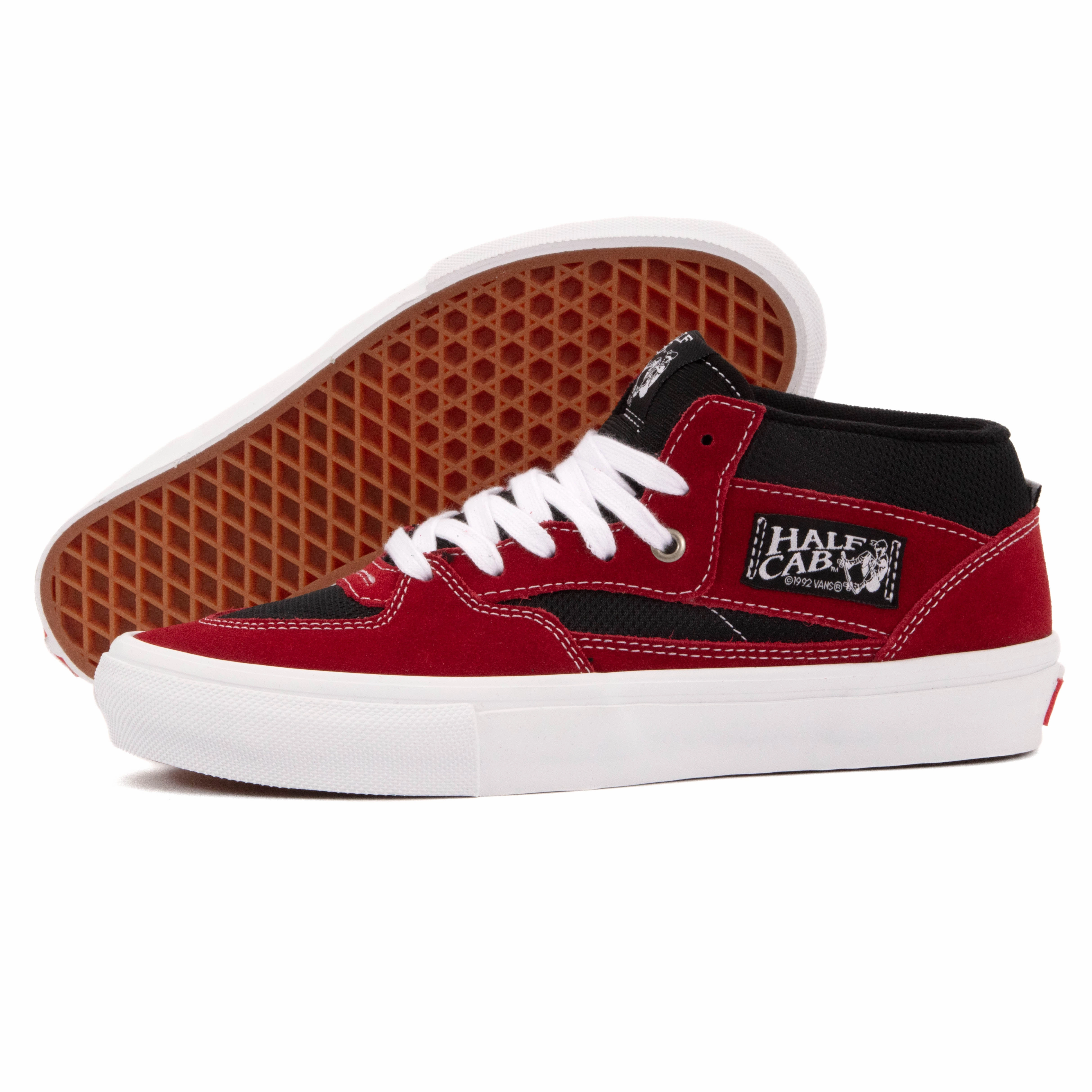 Vans - Skate Half Cab (Red/Black) Abdominal Tensile Structure synthetic materials