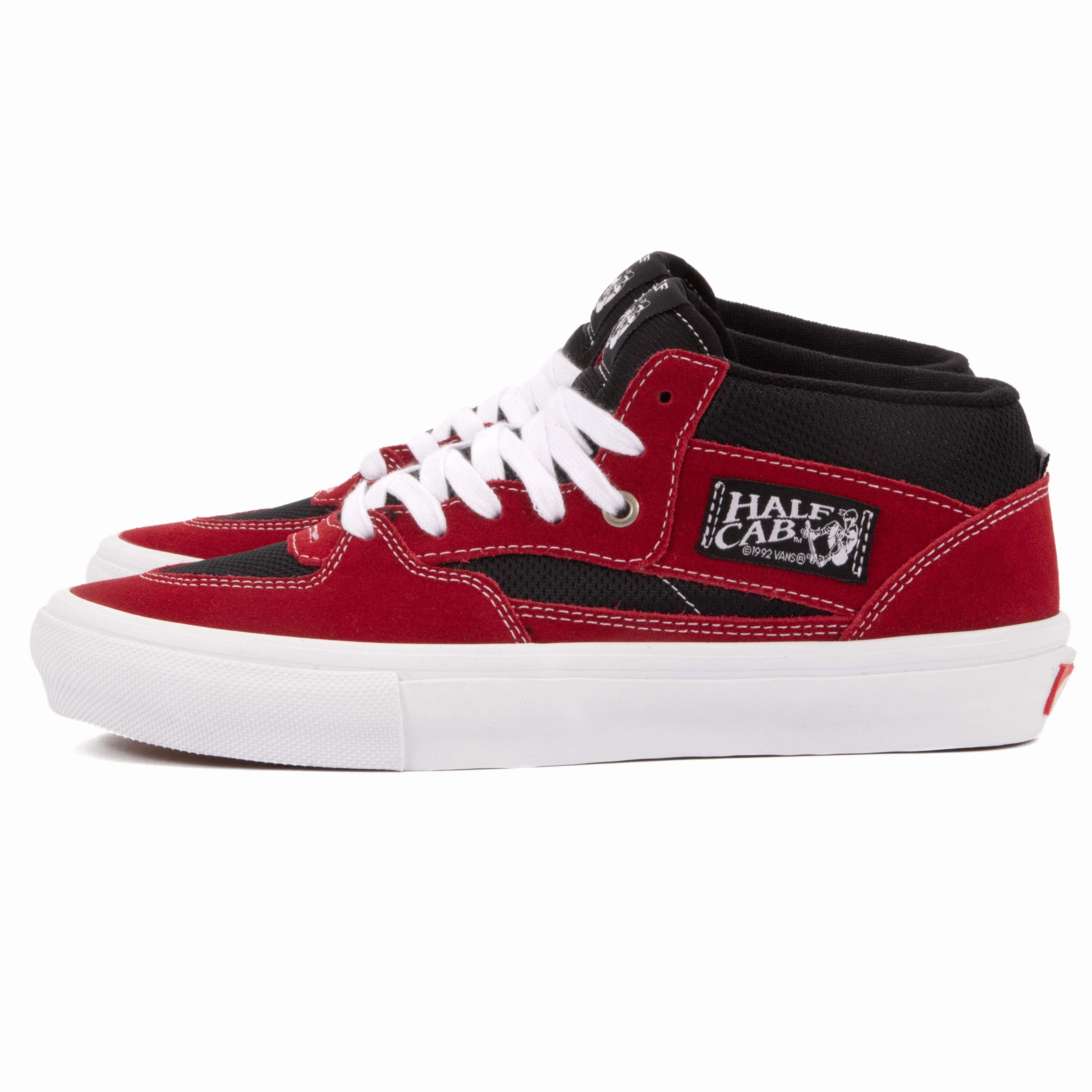 Vans - Skate Half Cab (Red/Black) Seamless transition Non Slip Pattern