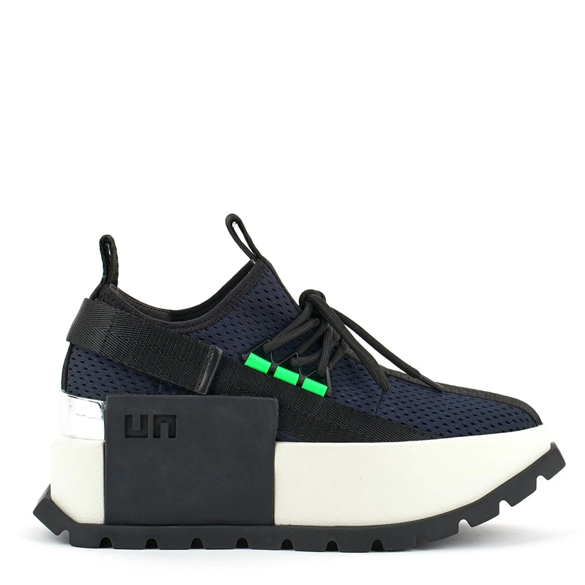 Slip Resistant Grooves Move Free Roko Space