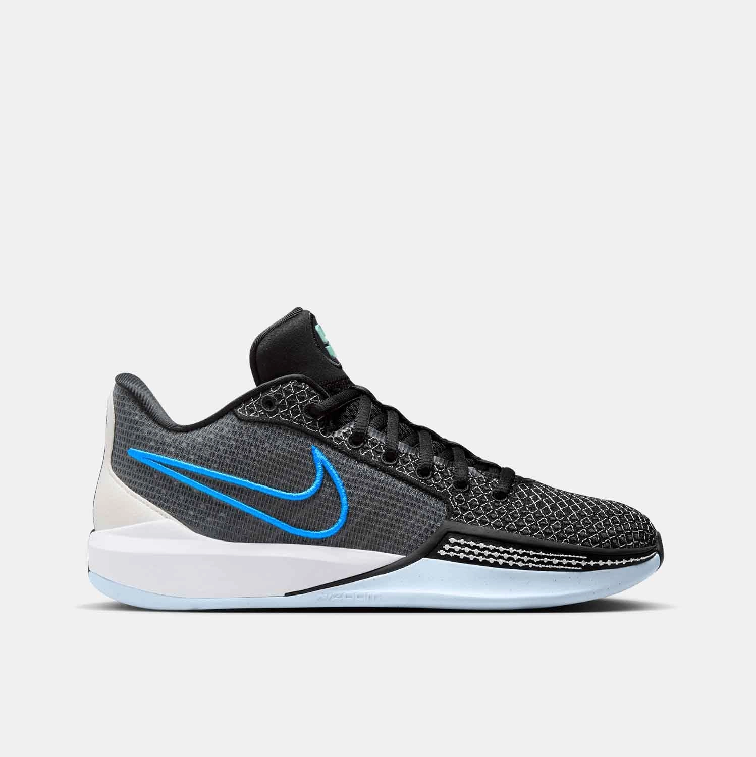 Sabrina 1 "Family Bonds" Lightweight Performance Build