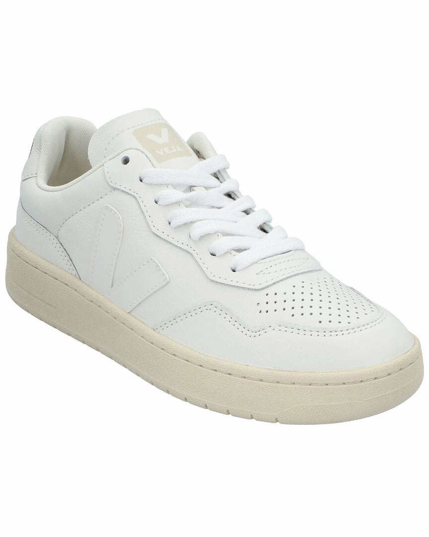 Impact Diffusion Tech Comfortable Walk VEJA V-90 Leather Sneaker