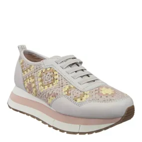 Heel Cushioning Women's Kinetic Platform Sneakers In Patchwork