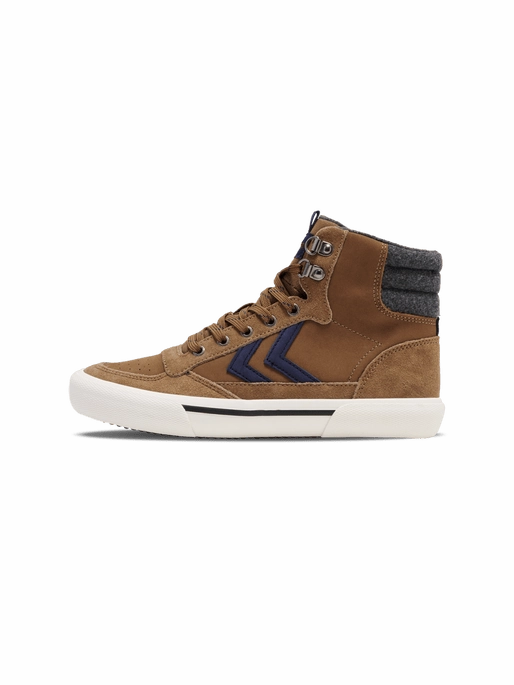 Shock Dissipating running in a rainforest area shoes Hummel Men's Stadil High Winter Hiking Shoe