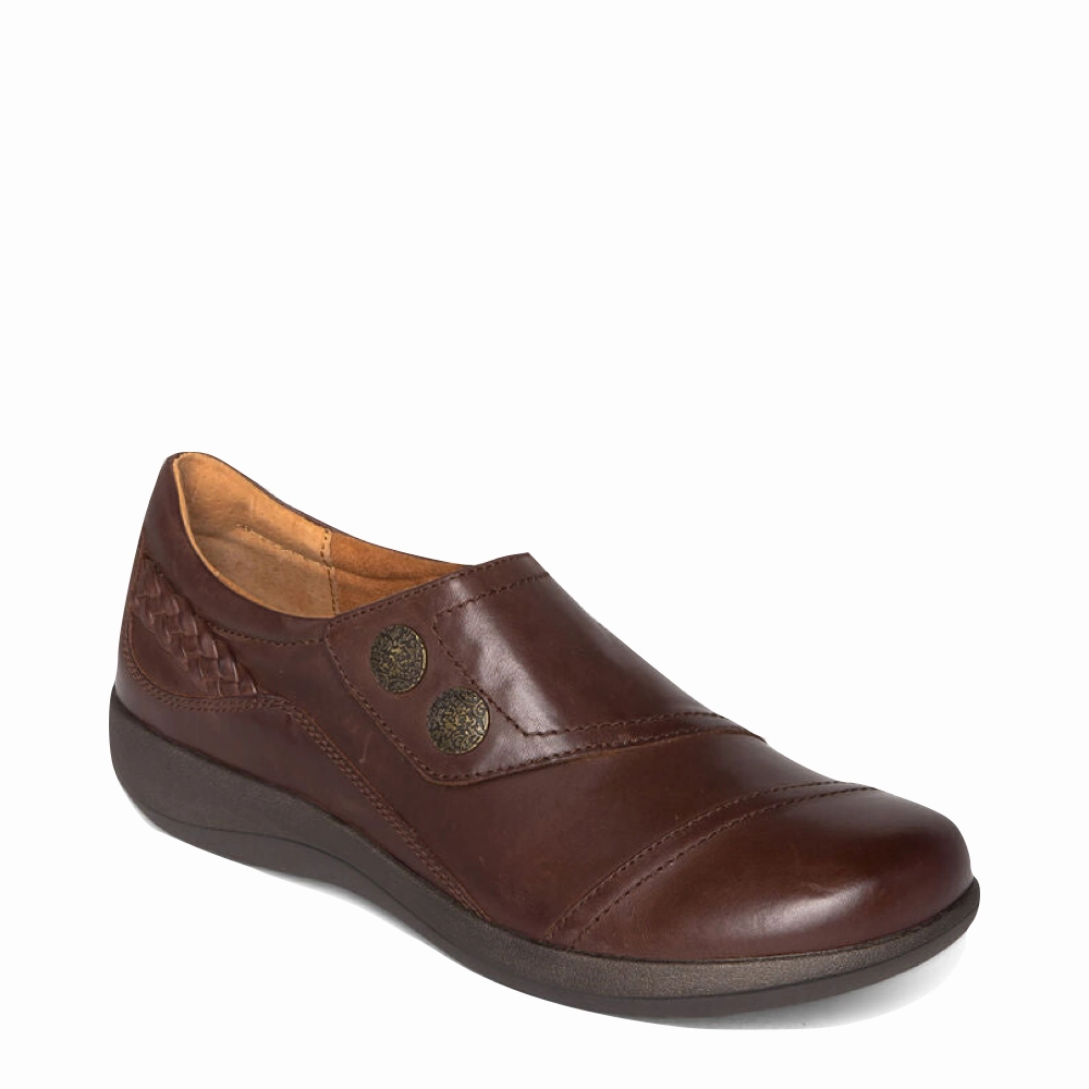 Indoor Outdoor Sleek Wear Aetrex Women's Karina Slip On in Brown