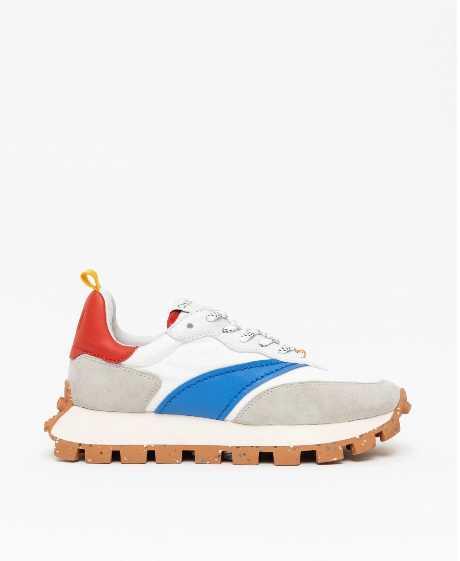 Women's Osaka Low Top Sneaker In Varsity White Smooth Performance