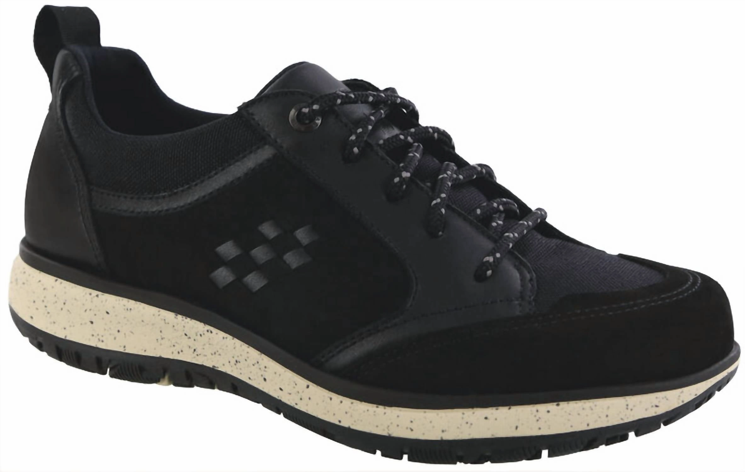 Women's Boulder Lace Up Sneaker - Medium Width In Black Ash Bold Style Airflow Channel System