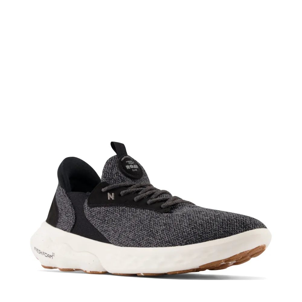 New Balance Men's Fresh Foam Roav Elite V1 Sneaker in Black Sea Salt Light Travel
