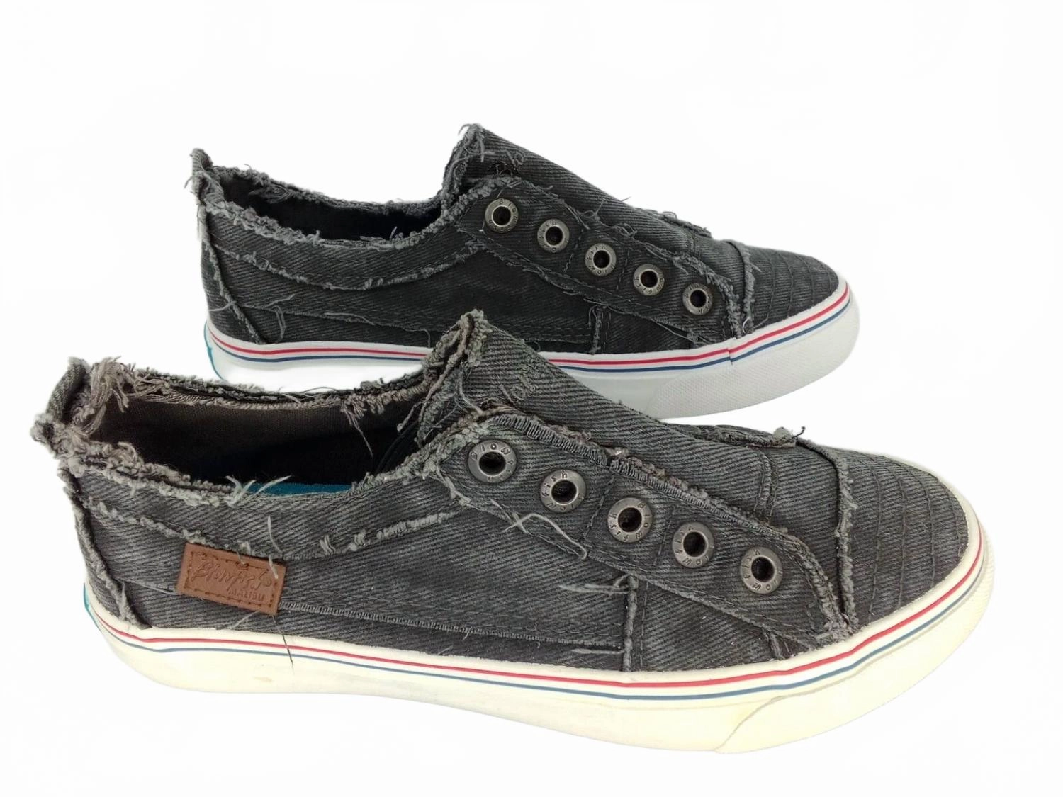 Outdoor Friendly Women's Play Sneakers In Gray Hipster Smoked