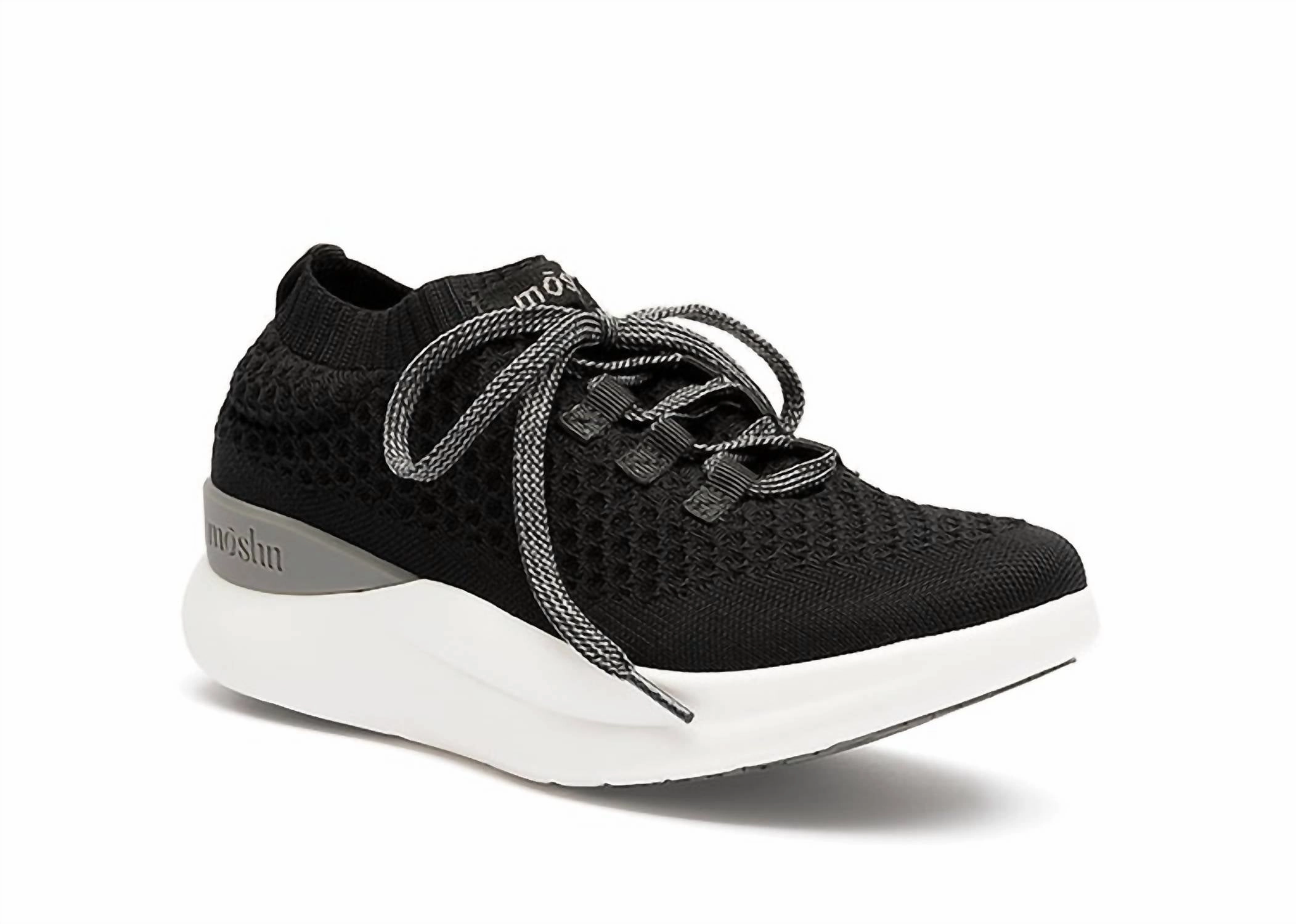 Women's Moshn Vigor Shoe In Black City Function Weekend Ready