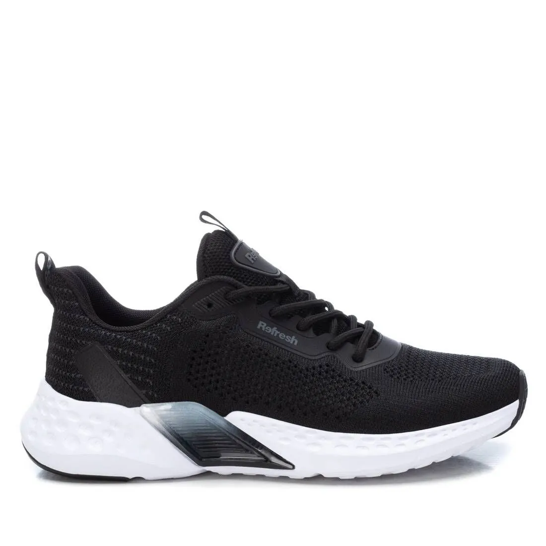 Toe box space Women's sneakers