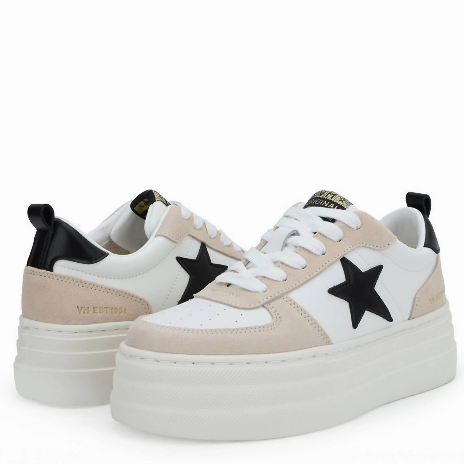 Dynamic Lacing System Road Running Women's Hunter 2 Platform Sneakers In White