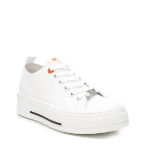 No Bulk Trendy Wear Women's Refresh Elevated Lace Sneakers In White