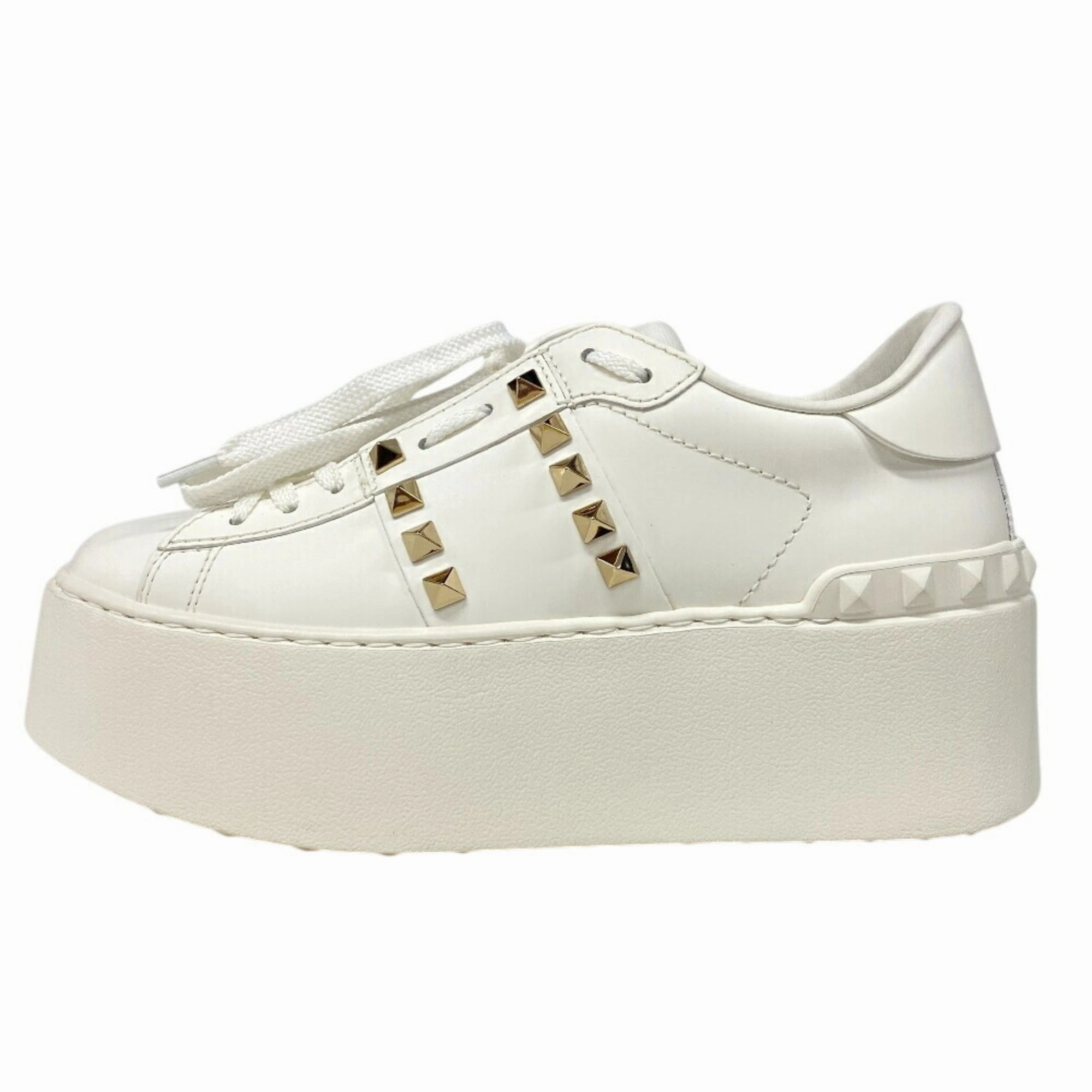 Valentino Garavani Sneakers (Pre-Owned) Ventilated Upper Balanced feel